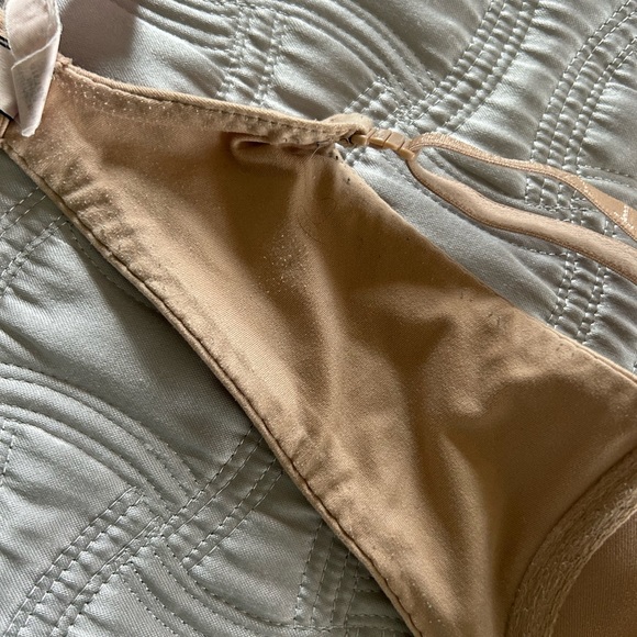 Victoria's Secret VS Body by Victoria Nude Lined Demi Bra Convertible Straps 32D - Picture 3 of 5